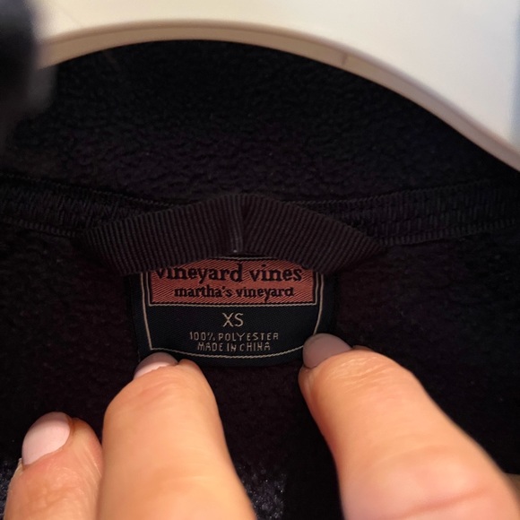 Vineyard Vines Navy Fleece, XS - Picture 5 of 5